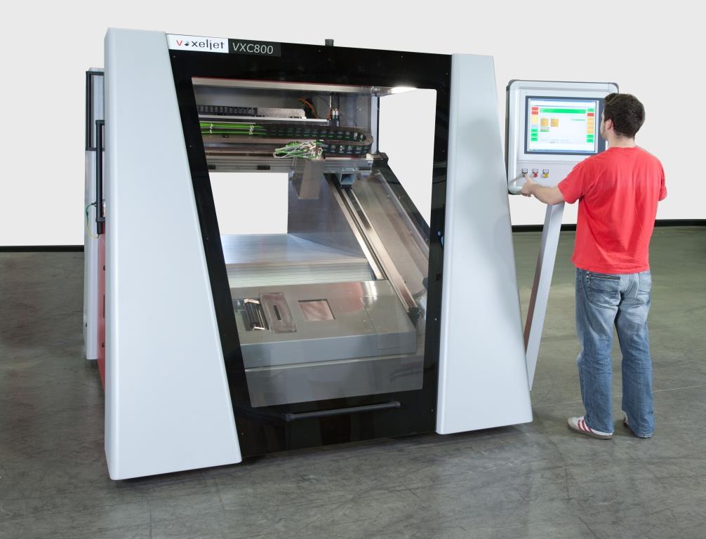 Die VXC800 ist ein kontinuierlich arbeitender 3D-Drucker. Diese Neuentwicklung begründet eine völlig...